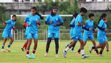 খেলা গরমে, প্রস্তুতি নেবে ঠান্ডার দেশে